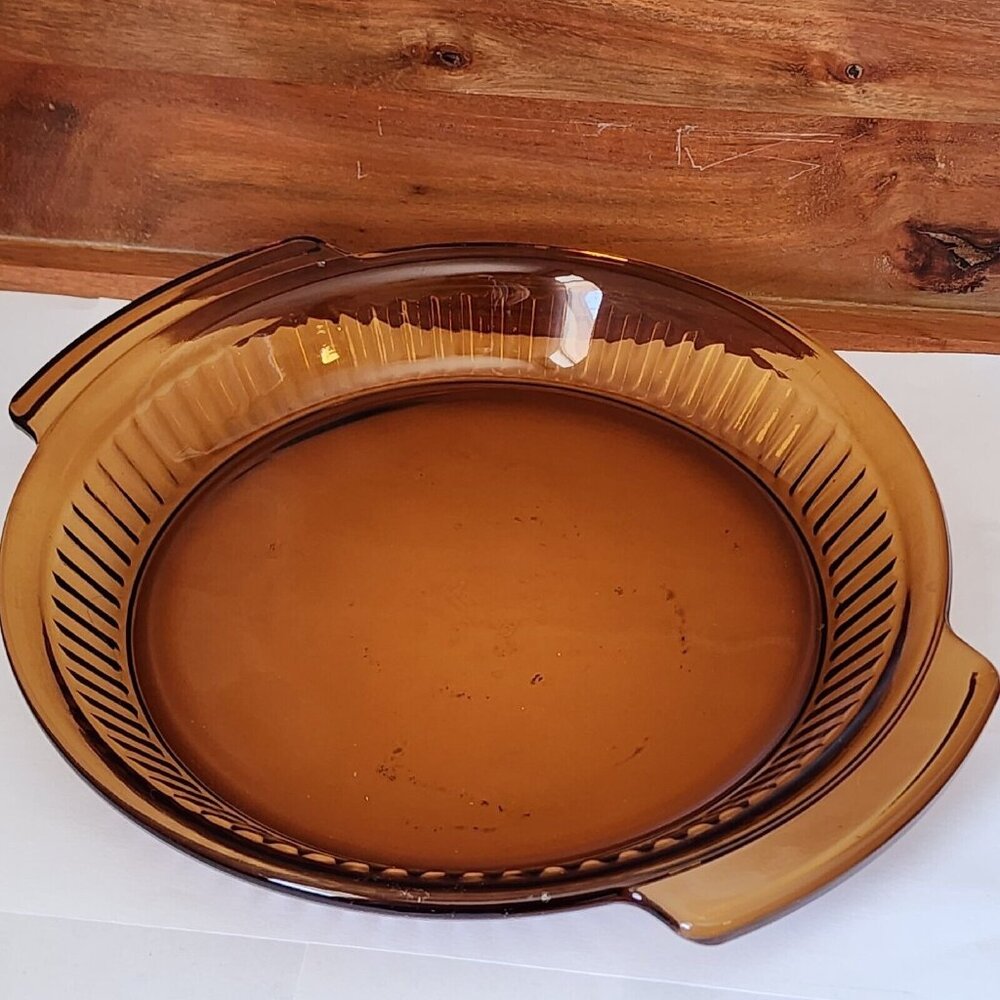 Fire King Anchor Hocking Glass Pie Plate Dish Amber 9" vintage #460 ribbed sides